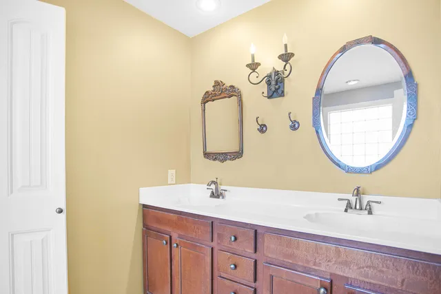 $477,500 | 5412 20th Street, Lubbock, TX 79407