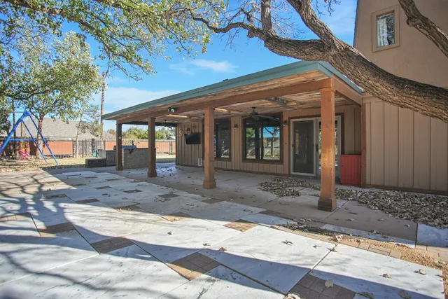 $477,500 | 5412 20th Street, Lubbock, TX 79407