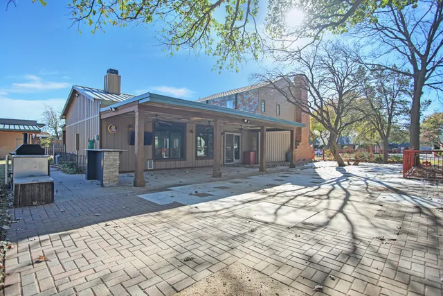 $477,500 | 5412 20th Street, Lubbock, TX 79407