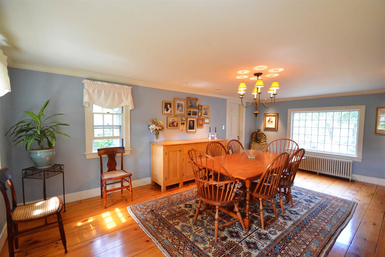 28 Newmarket Road Durham, NH 03824 - Photo 16 of 40