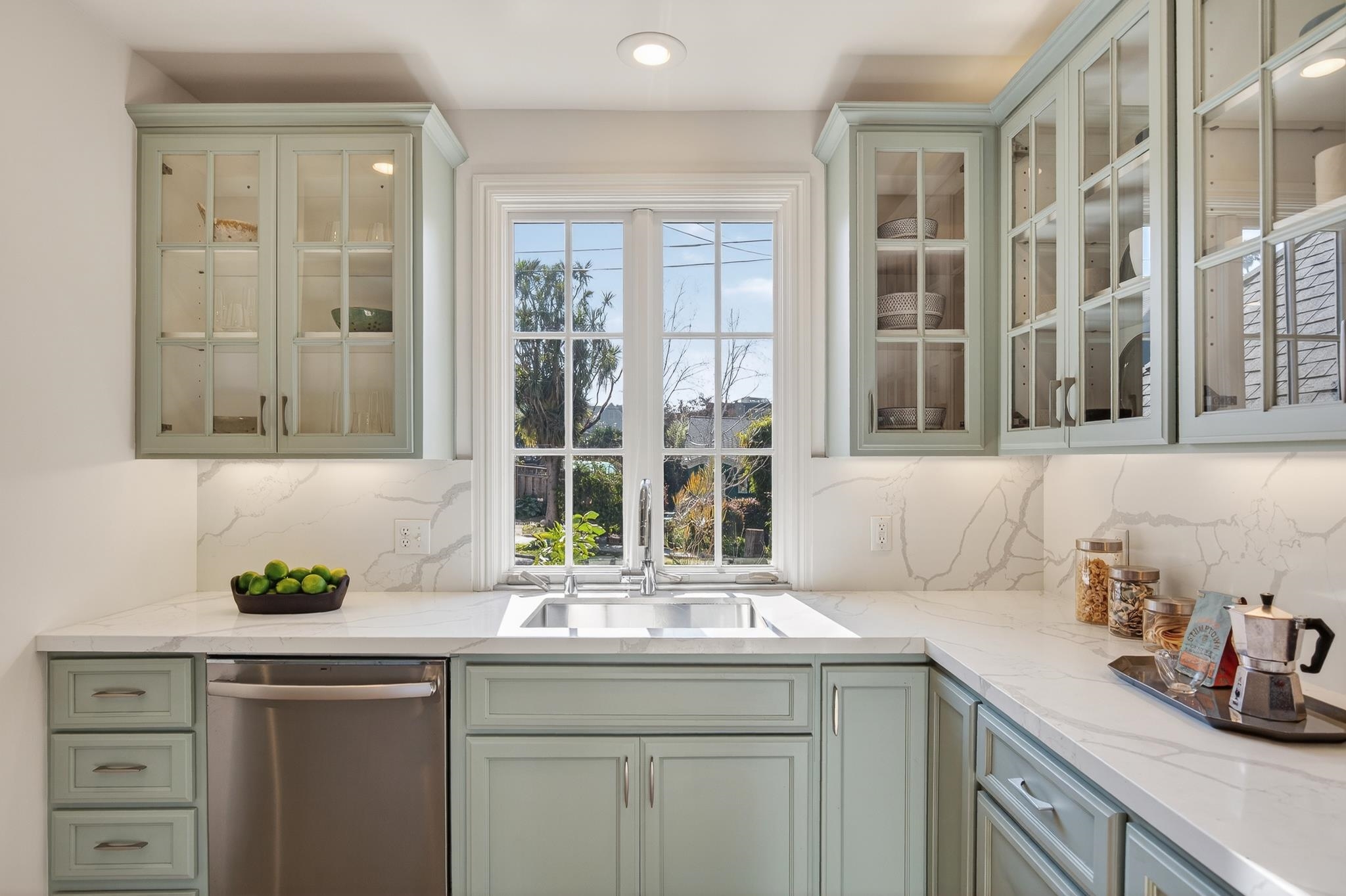 3570 Jordan Road Oakland, CA 94619 - Photo 17 of 60