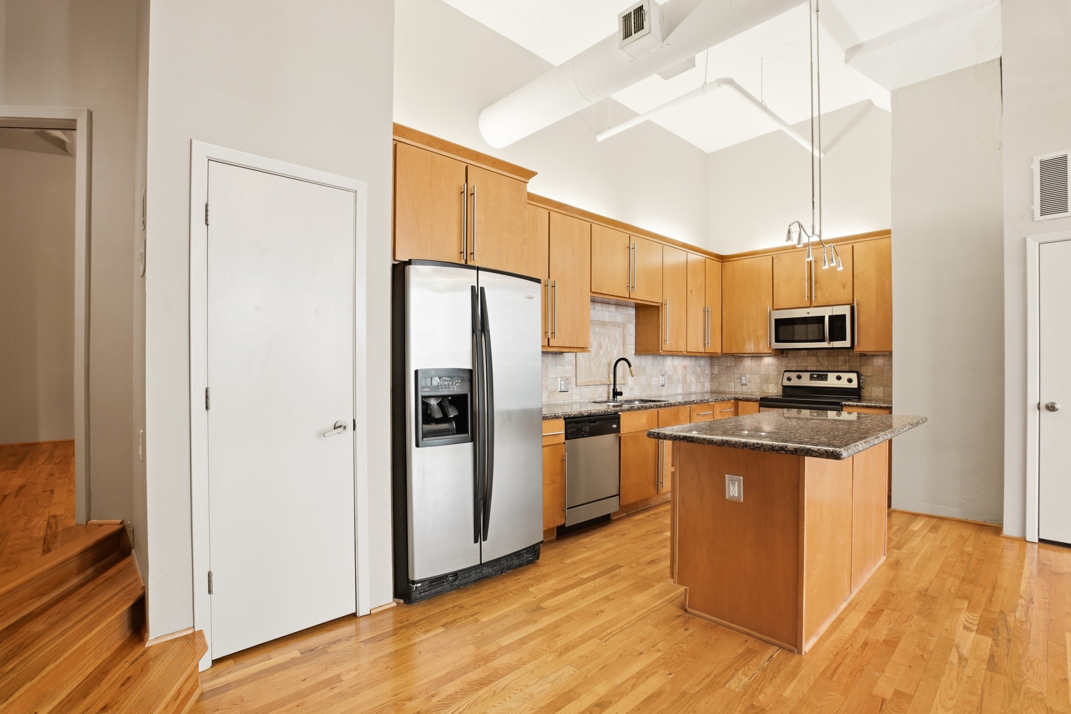 705 Main Street, Unit 209 Houston, TX 77002 - Photo 6 of 26