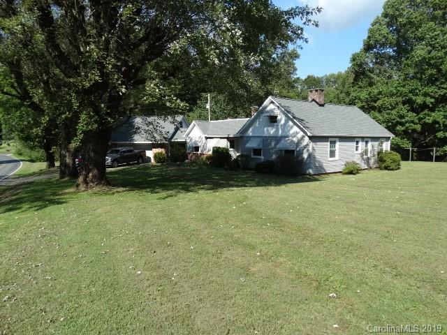 405 Dale Road Spruce Pine, NC 28777 - Photo 3 of 18 Gallery Image 3