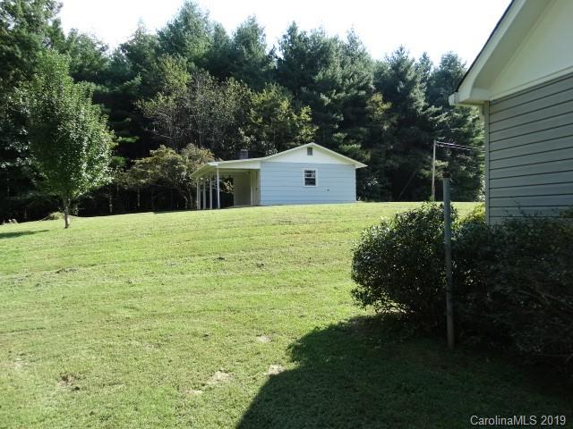 405 Dale Road Spruce Pine, NC 28777 - Photo 6 of 18 Gallery Image 6