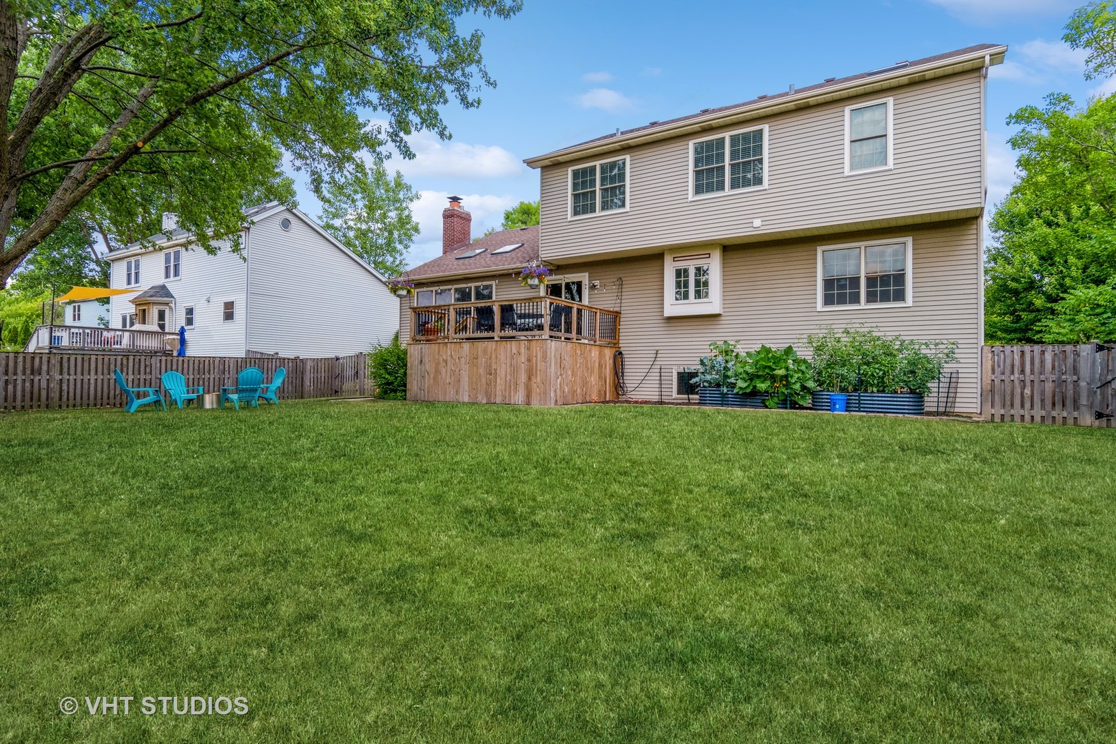 565 Boardman Circle Bolingbrook, IL 60440 - Photo 23 of 24 a front view of house with yard and green space