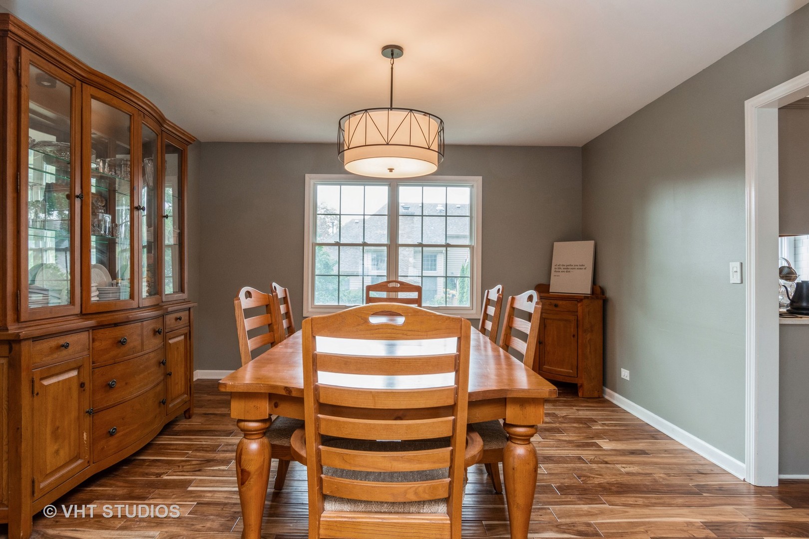 565 Boardman Circle Bolingbrook, IL 60440 - Photo 7 of 24 a dining room view with a window