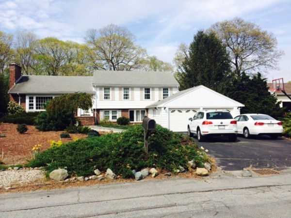 60 Stony Brook Road Belmont, MA 02478 - Photo 1 of 11