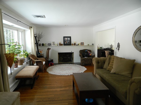 60 Stony Brook Road Belmont, MA 02478 - Photo 3 of 11