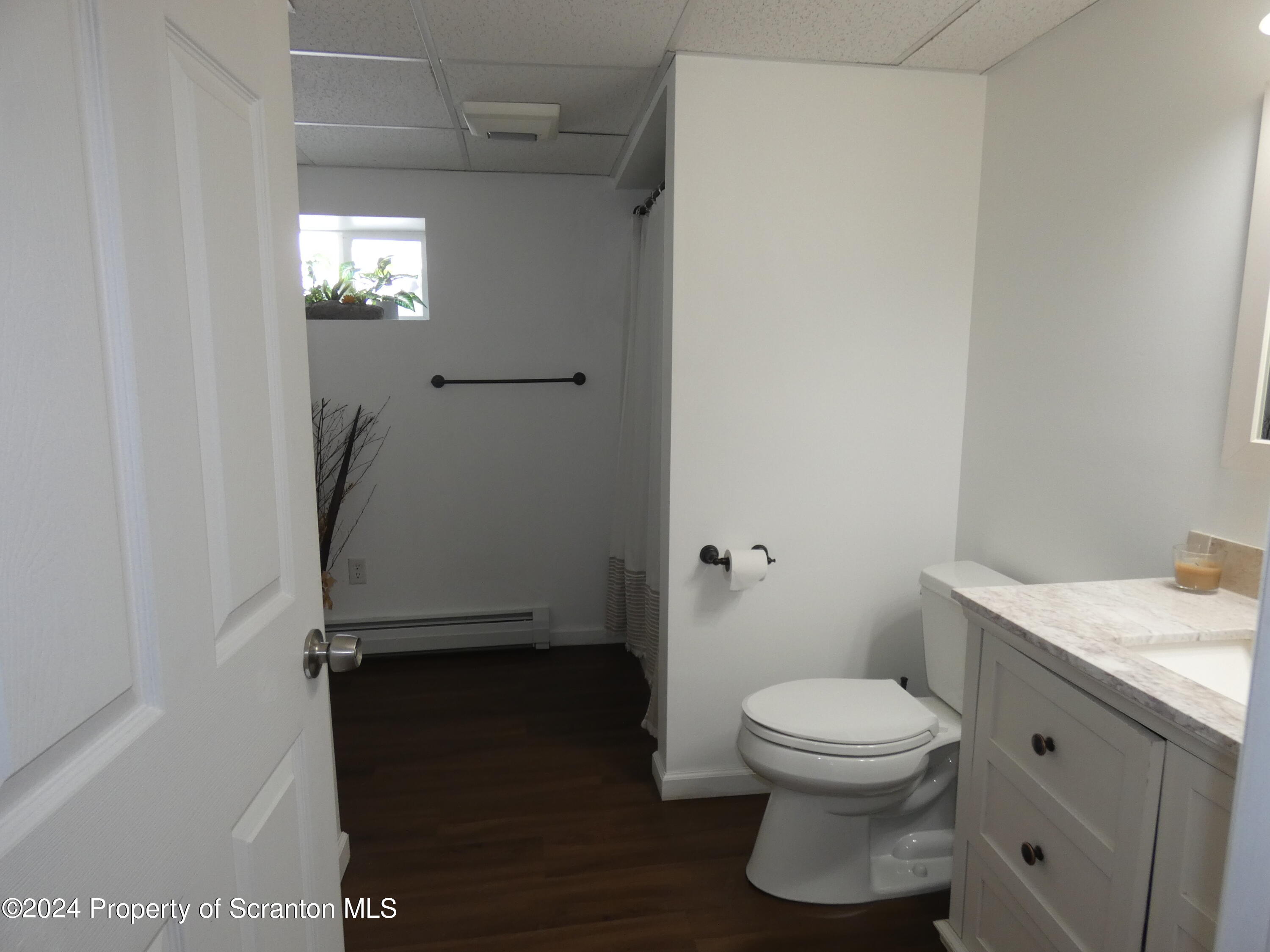 607 3rd Avenue, Unit LOWER LEVEL) Scranton, PA 18505 - Photo 15 of 45 P1030709