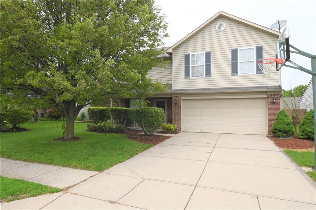10858 Ravelle Road Indianapolis, IN 46234 - Photo 2 of 31 Gallery Image 2