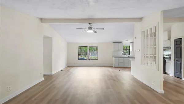 $1,600 | 2359 Virginia Avenue, Montgomery, TX 77316