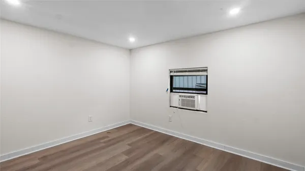 $1,700 | 2359 Virginia Avenue, Montgomery, TX 77316