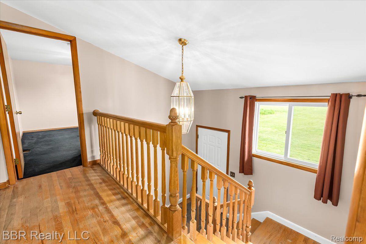 27771 West Road New Boston, MI 48164 - Photo 34 of 45 Gallery Image 34