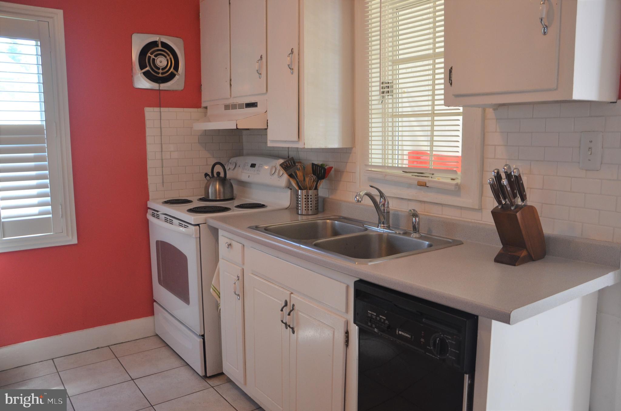 3 Millstone Road Princeton Junction, NJ 08550 - Photo 18 of 29