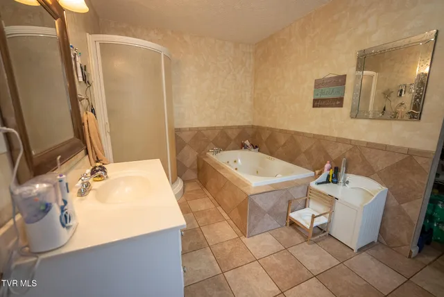 $615,000 | 8651 Tazewell Highway, Sneedville, TN 37869