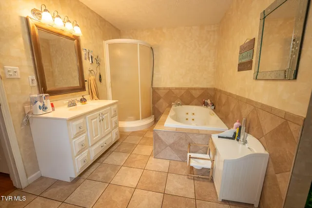 $615,000 | 8651 Tazewell Highway, Sneedville, TN 37869