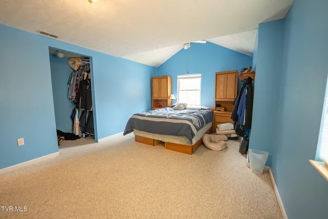 $615,000 | 8651 Tazewell Highway, Sneedville, TN 37869