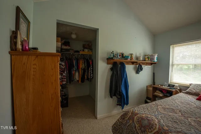 $615,000 | 8651 Tazewell Highway, Sneedville, TN 37869