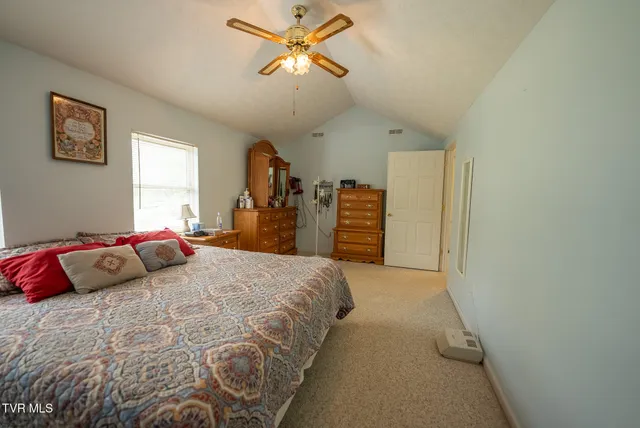 $615,000 | 8651 Tazewell Highway, Sneedville, TN 37869