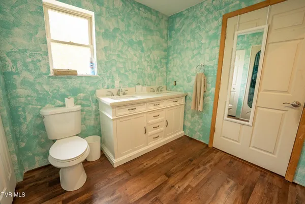 $575,000 | 8651 Tazewell Highway, Sneedville, TN 37869