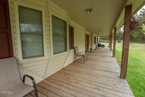 $575,000 | 8651 Tazewell Highway, Sneedville, TN 37869