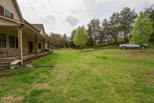 $575,000 | 8651 Tazewell Highway, Sneedville, TN 37869