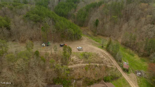 $615,000 | 8651 Tazewell Highway, Sneedville, TN 37869