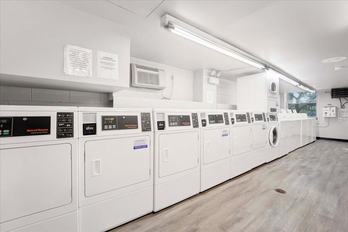 3033 North Sheridan Road, Unit 1610 Chicago, IL 60657 - Photo 18 of 21