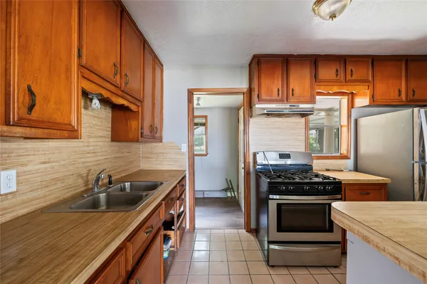 $149,999 | 718 Belmont Street, Pasadena, TX 77506