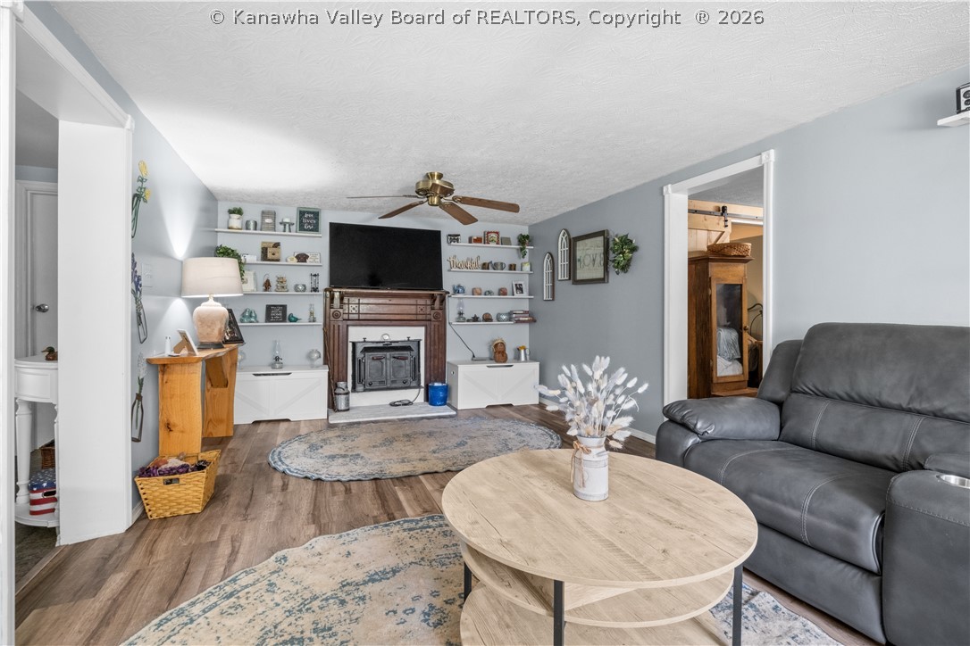 2937 Queen Road Clendenin, WV 25045 - Photo 10 of 37 Gallery Image 10