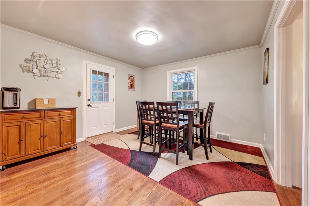335 McCully Street Pittsburgh, PA 15216 - Photo 11 of 25 Gallery Image 11