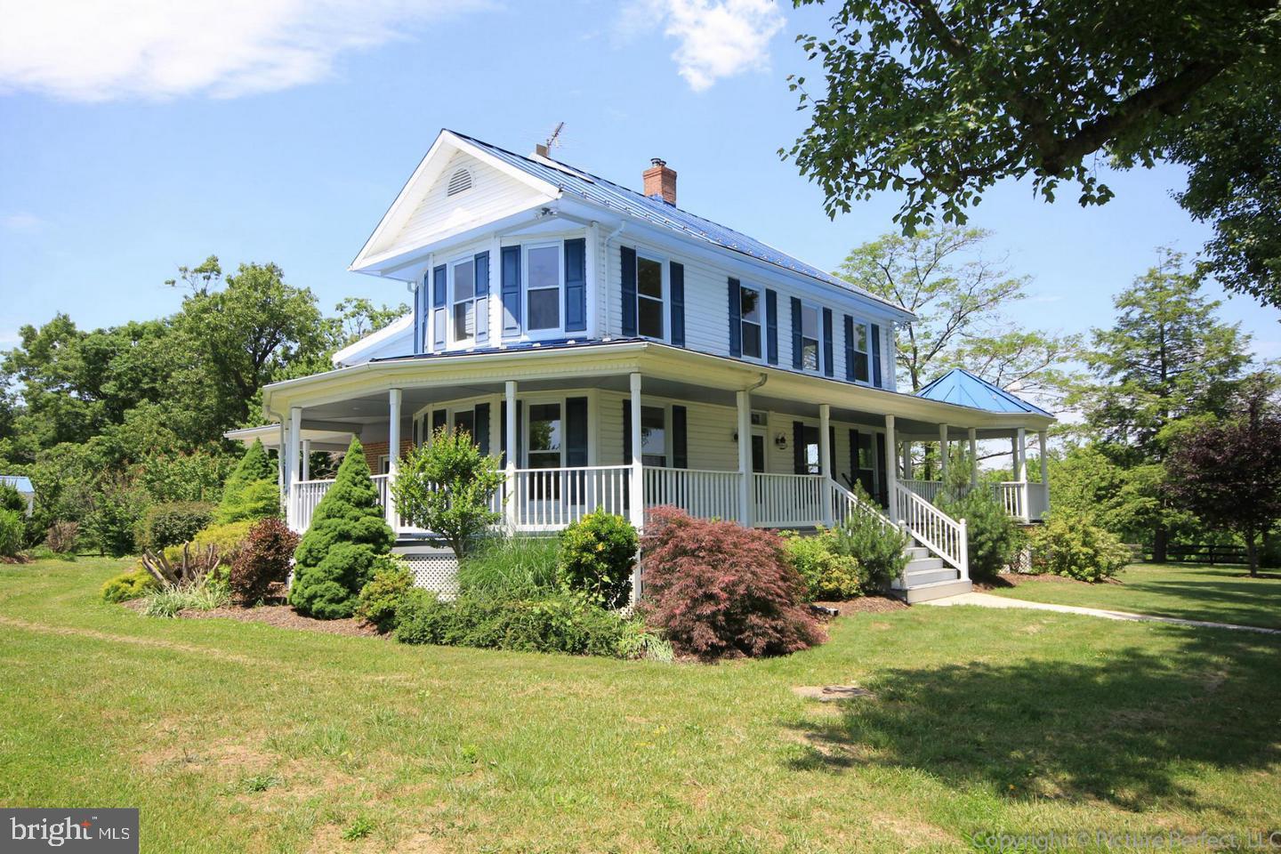 11456 Keymar Road Woodsboro, MD 21798 - Photo 1 of 69 Victorian style farmhouse Professionally renovated