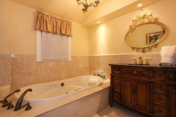 8220 Colonial Road Brooklyn, NY 11209 - Photo 23 of 27