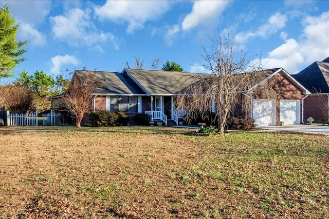 $479,000 | 826 Oak Lawn Drive, Jasper, TN 37347