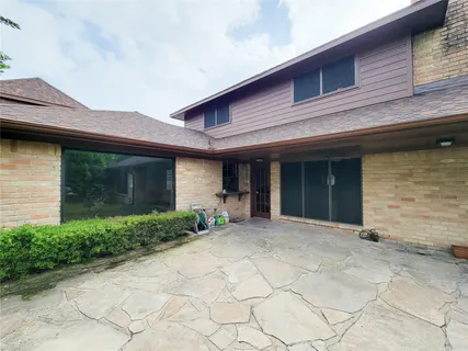 $485,000 | 3 Thunderbird Circle, Baytown, TX 77521