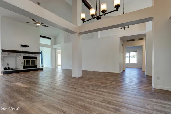 $3,499 | 1945 East Velvet Drive, Tempe, AZ 85284