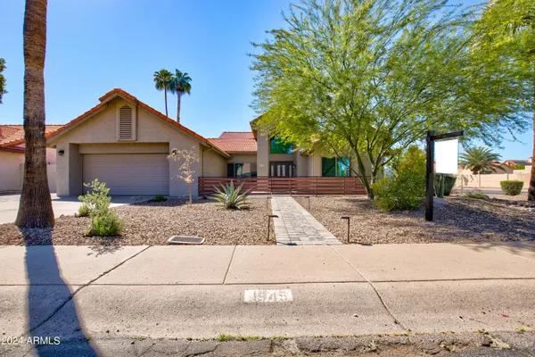 $3,499 | 1945 East Velvet Drive, Tempe, AZ 85284