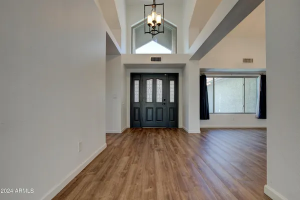 $3,499 | 1945 East Velvet Drive, Tempe, AZ 85284