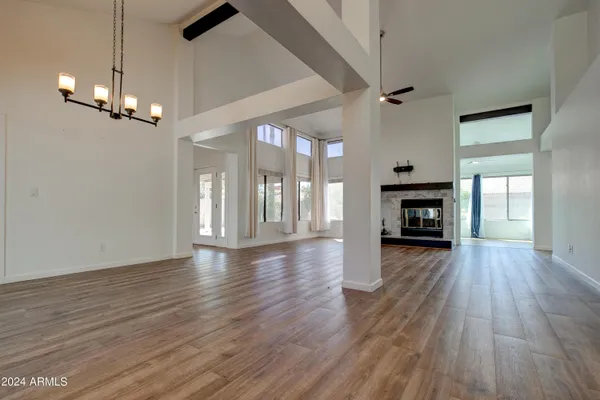 $3,499 | 1945 East Velvet Drive, Tempe, AZ 85284