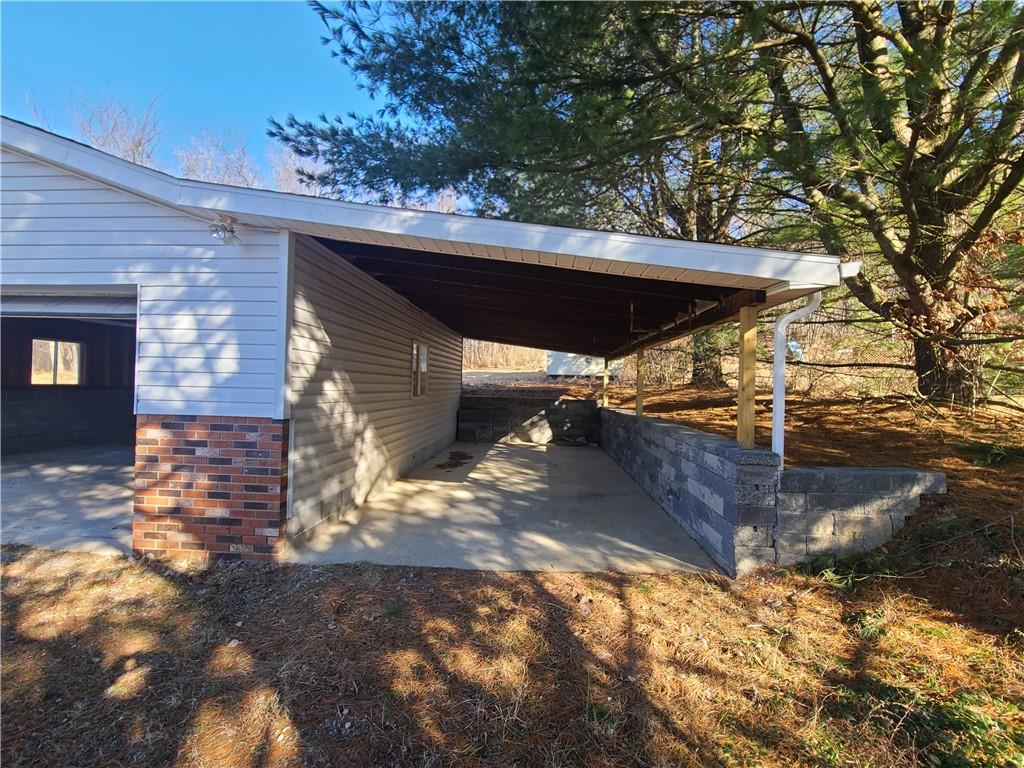 437 Pittsburgh Road Rochester, PA 15074 - Photo 5 of 25 a view of a outdoor space