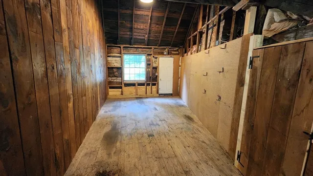 a view of utility room