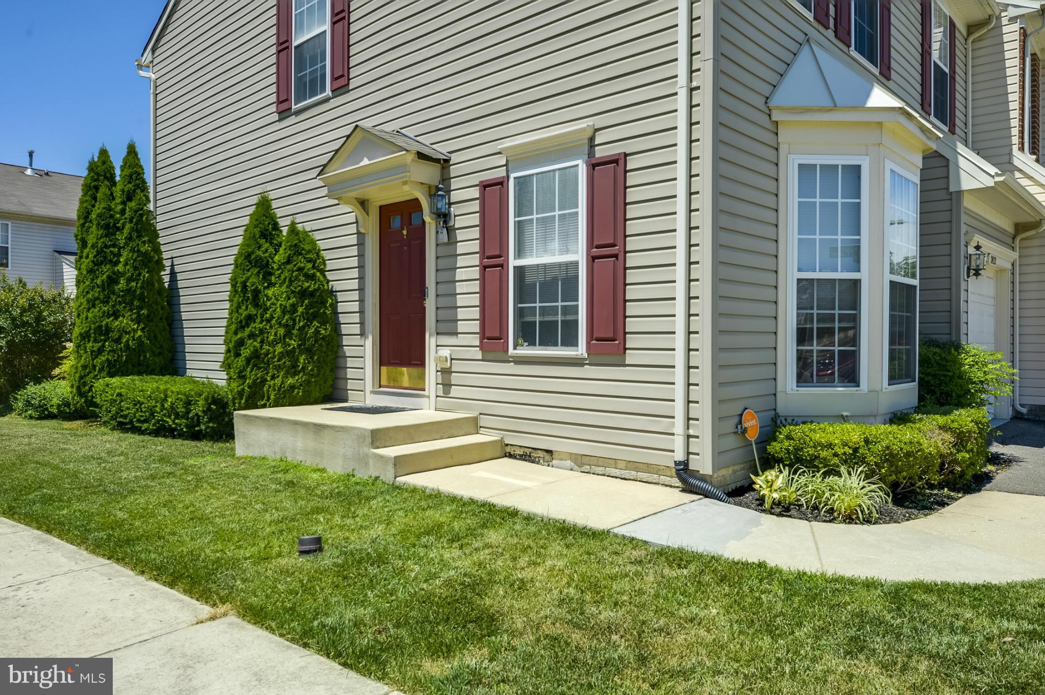 2412 Knapps Way Odenton, MD 21113 - Photo 2 of 30 Exterior (Front)