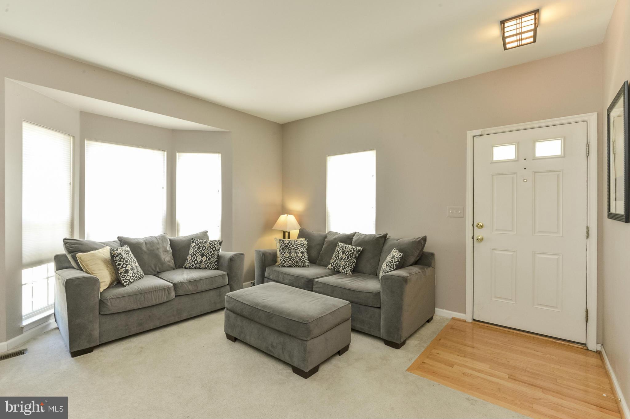 2412 Knapps Way Odenton, MD 21113 - Photo 4 of 30 Living Room