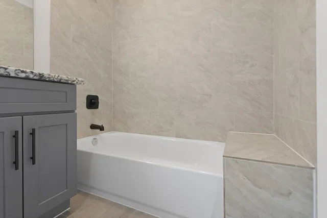 $1,425 | 5544 Shreveport Boulevard, Unit B, Houston, TX 77028