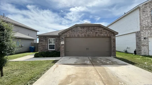 $1,795 | 15115 Harbor Landing, Von Ormy, TX 78073