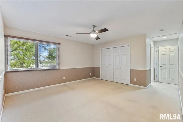 $799,900 | 16808 River Road North, Cordova, IL 61242