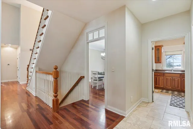 $799,900 | 16808 River Road North, Cordova, IL 61242