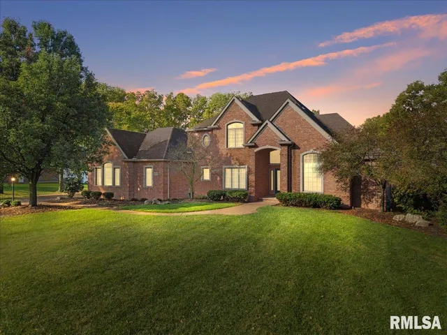 $799,900 | 16808 River Road North, Cordova, IL 61242