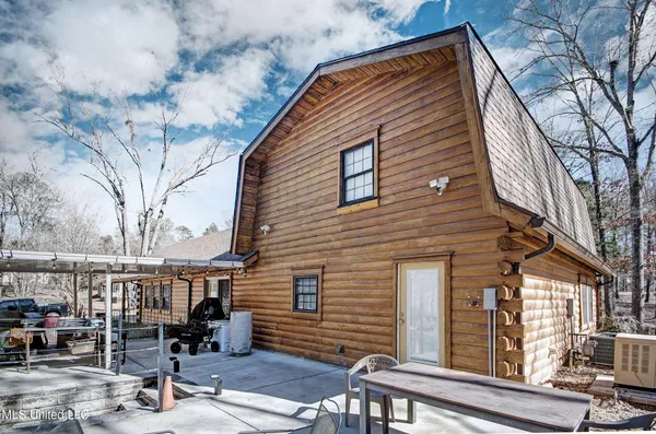 $349,400 | 407 Warwick Road, Clinton, MS 39056