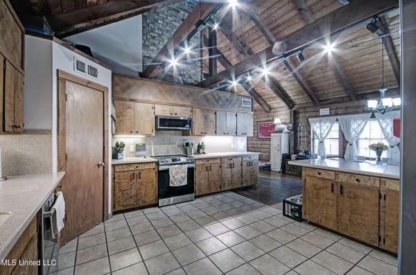 $349,400 | 407 Warwick Road, Clinton, MS 39056